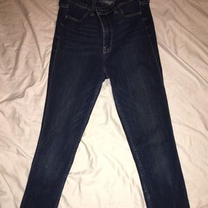 Super stretchy skinny jeans